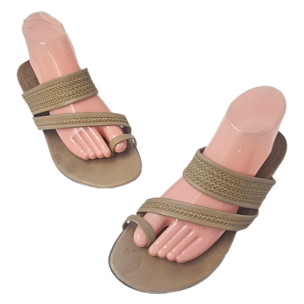 Eric Javits New York Leather Raffia Toe Ring Sandals Italy Womens Size 9.5